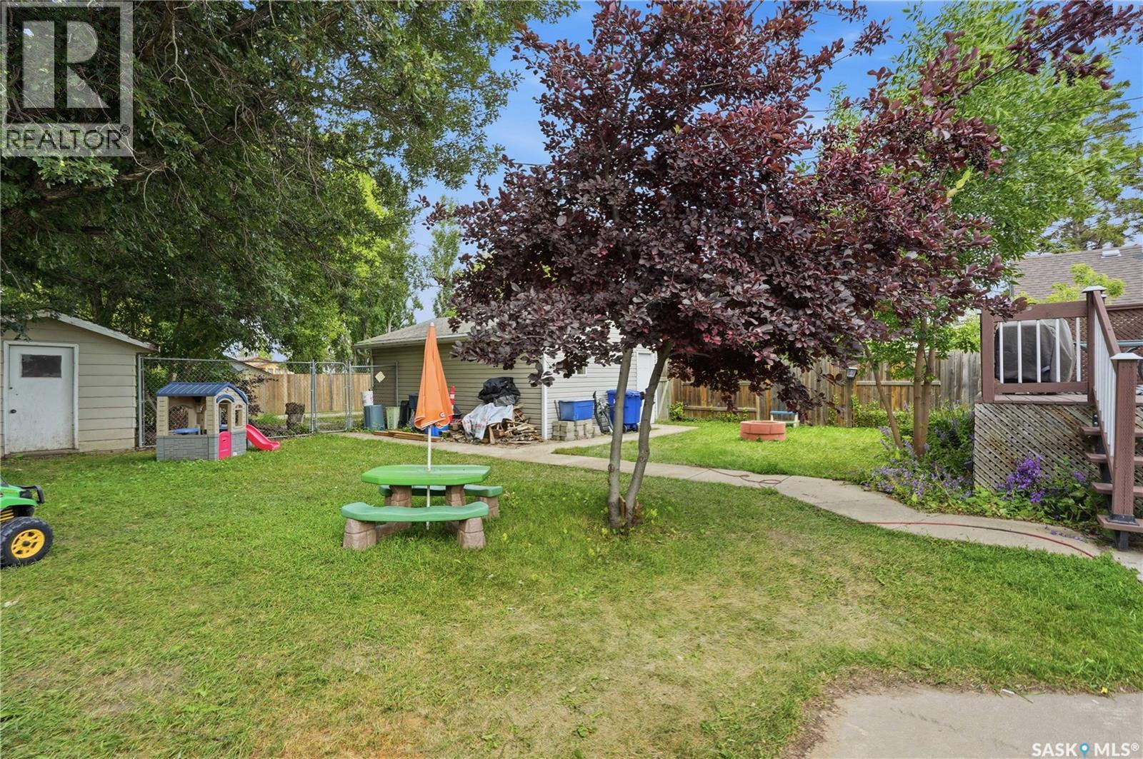 111 3rd Street, Hague, Saskatchewan  S0K 1X0 - Photo 34 - SK044531