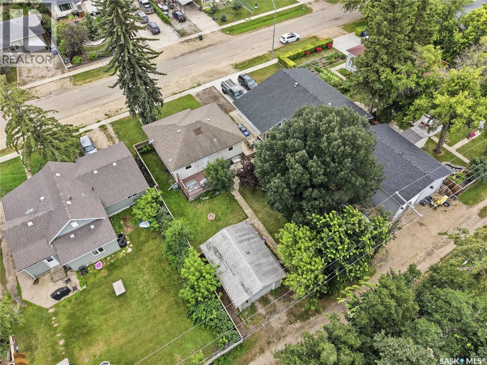 111 3rd Street, Hague, Saskatchewan  S0K 1X0 - Photo 40 - SK044531