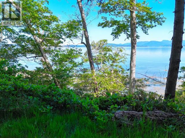 1630 Savary Island Rd, Savary Island, British Columbia   - Photo 4 - 19545