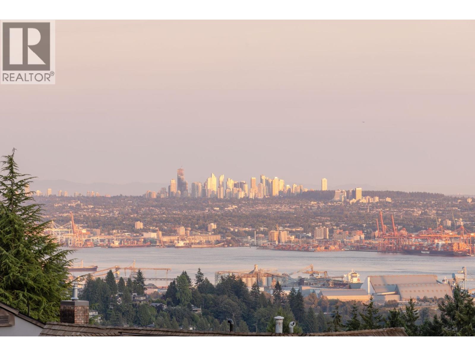 2185 WESTHILL WYND West Vancouver British Columbia Canada V7S2Z3 3