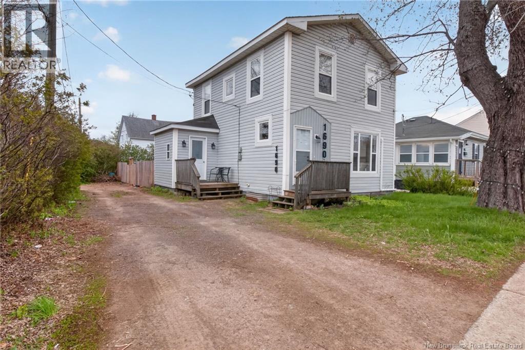 1690 Main Street, Moncton, New Brunswick  E1E 1G9 - Photo 1 - NB145389