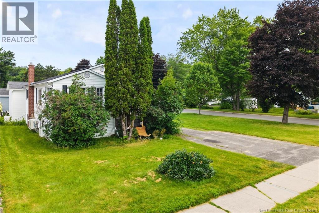 93 Burpee Street, Fredericton, New Brunswick  E3A 1M2 - Photo 26 - NB145383