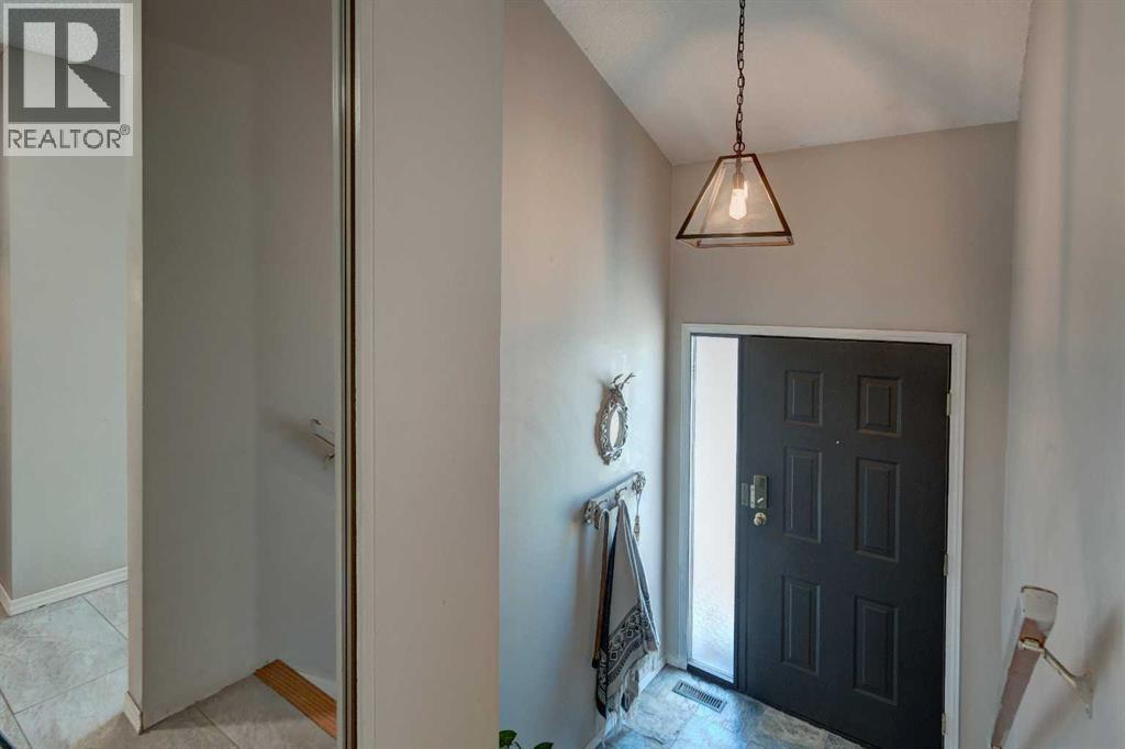 103, 1305 Glenmore Trail SW, Calgary, Alberta  T2V 4Y8 - Photo 4 - A2332170