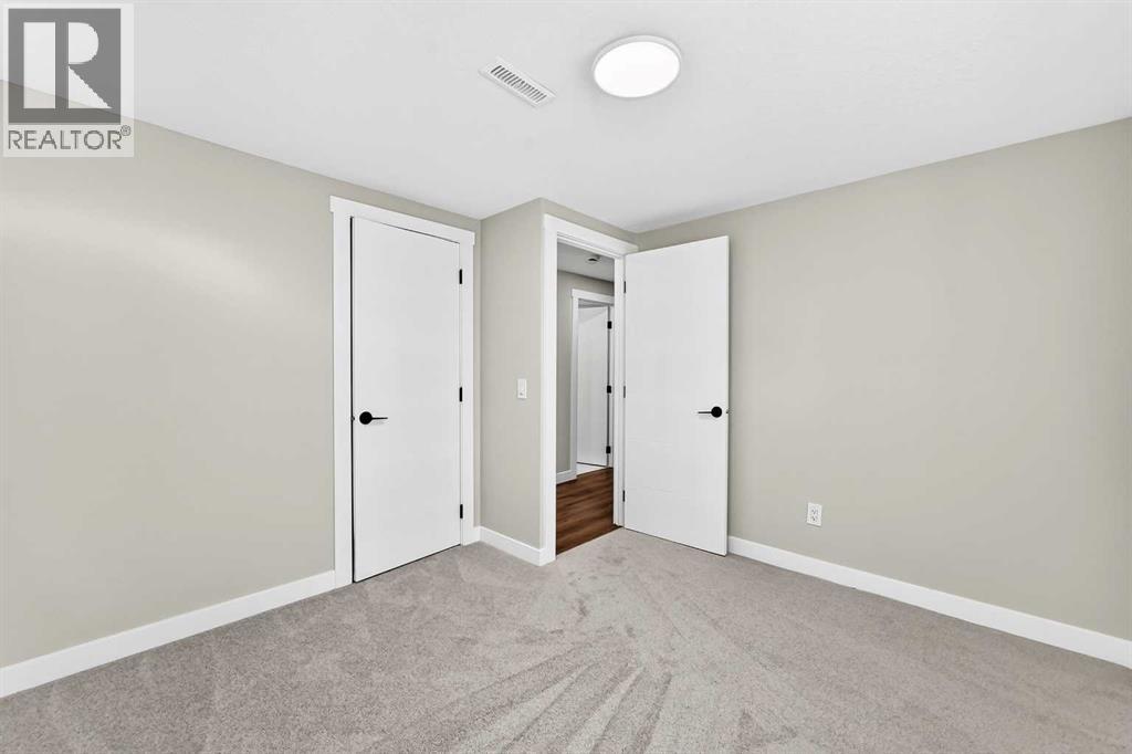 704 Malvern Drive NE, Calgary, Alberta  T2A 6B7 - Photo 36 - A2334398