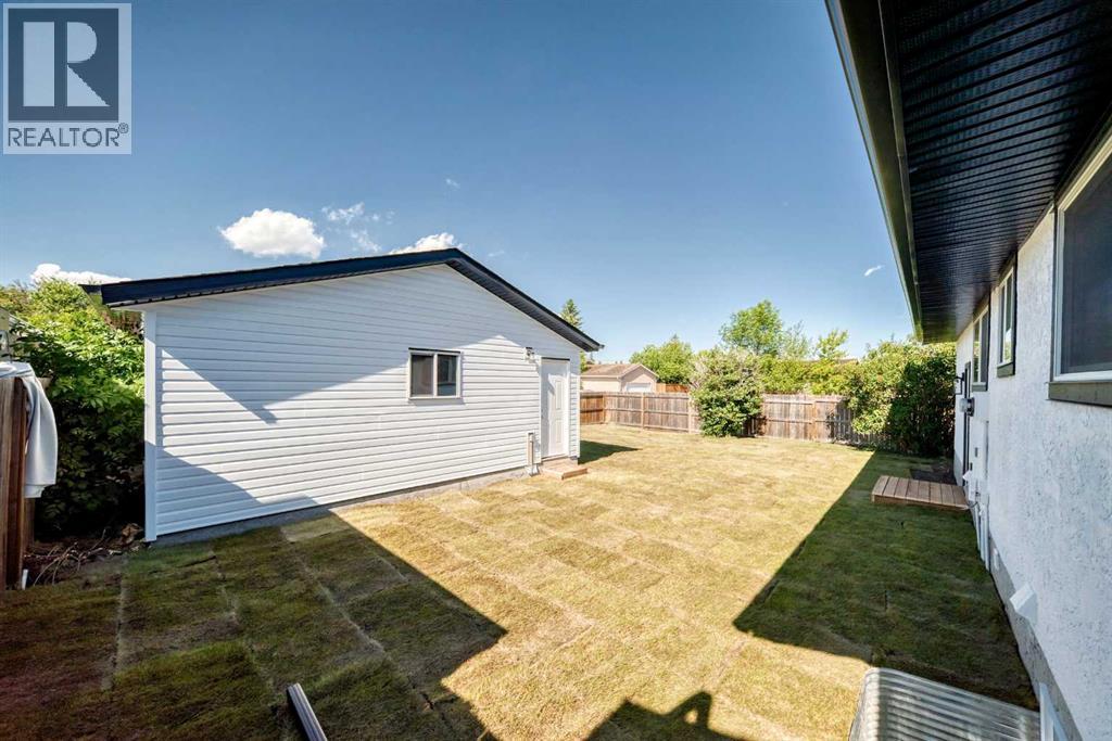 704 Malvern Drive NE, Calgary, Alberta  T2A 6B7 - Photo 42 - A2334398