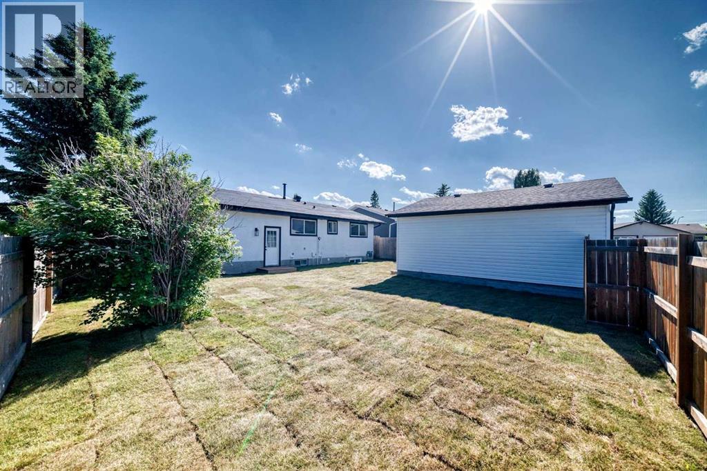 704 Malvern Drive NE, Calgary, Alberta  T2A 6B7 - Photo 45 - A2334398