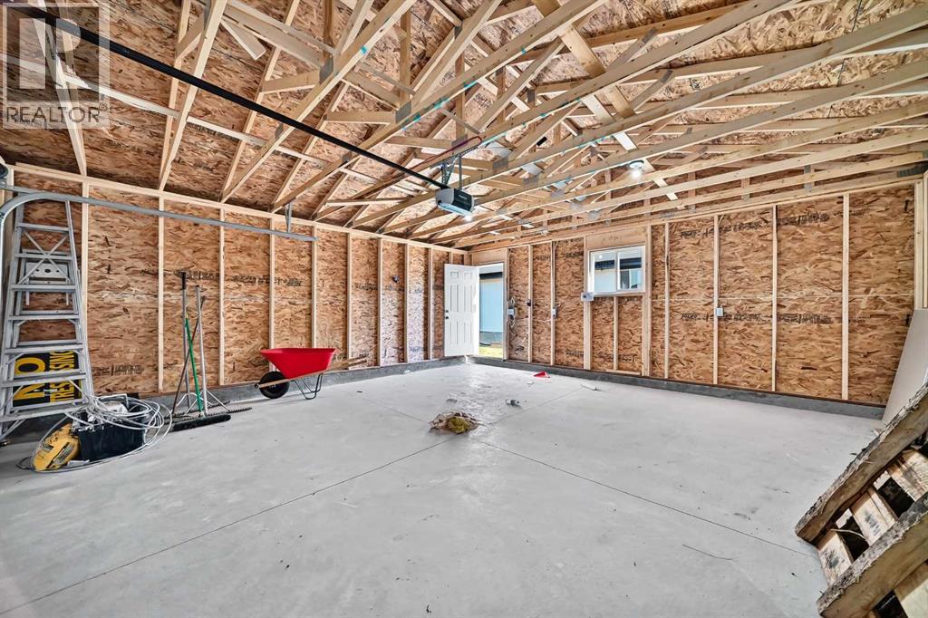 704 Malvern Drive NE, Calgary, Alberta  T2A 6B7 - Photo 40 - A2334398