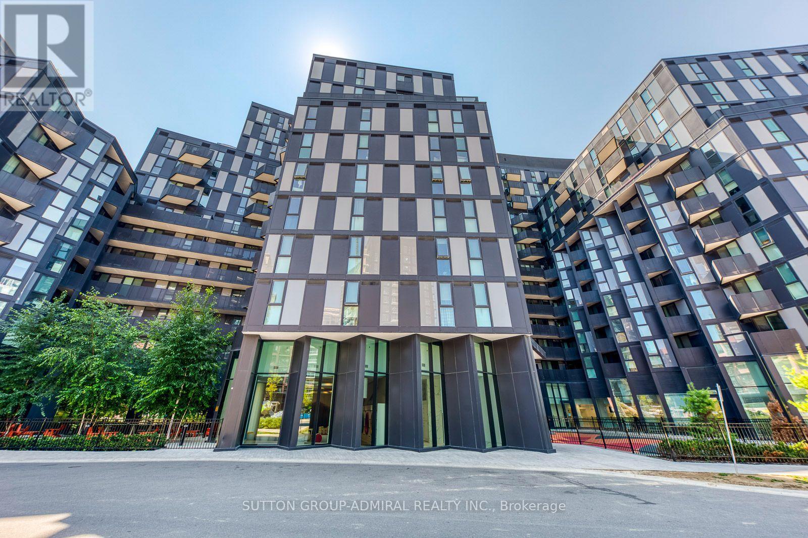 423 - 30 TRETTI WAY, Toronto, Ontario