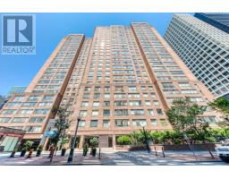 406 - 633 BAY STREET, Toronto, Ontario