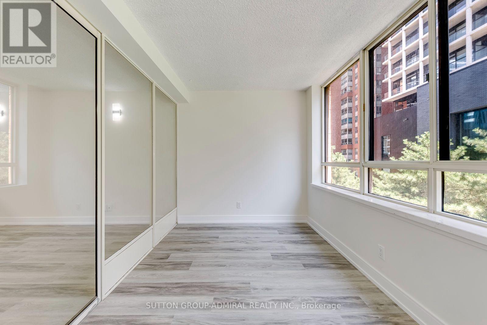 406 - 633 Bay Street, Toronto, Ontario  M5G 2G4 - Photo 19 - C13630696