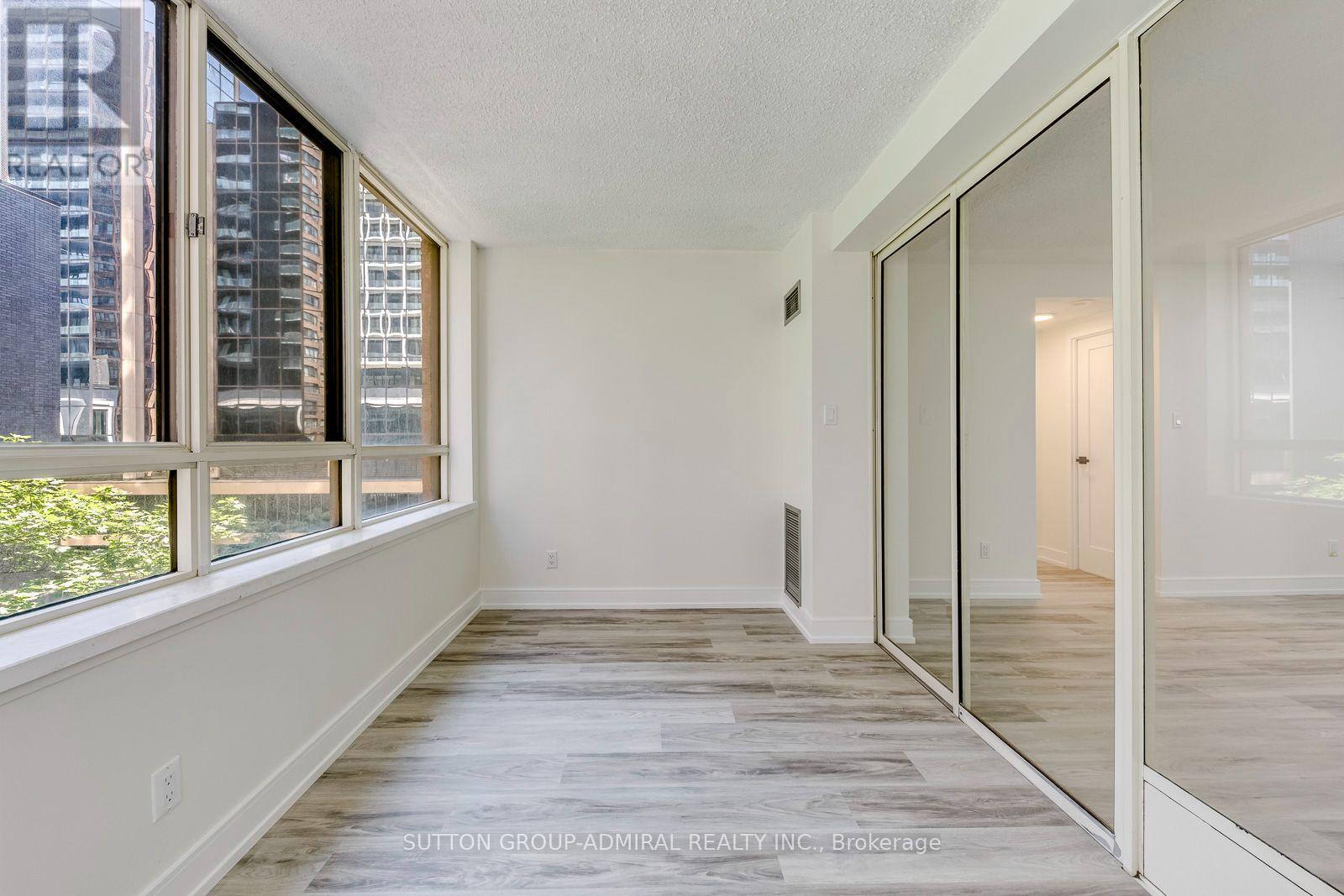406 - 633 Bay Street, Toronto, Ontario  M5G 2G4 - Photo 21 - C13630696