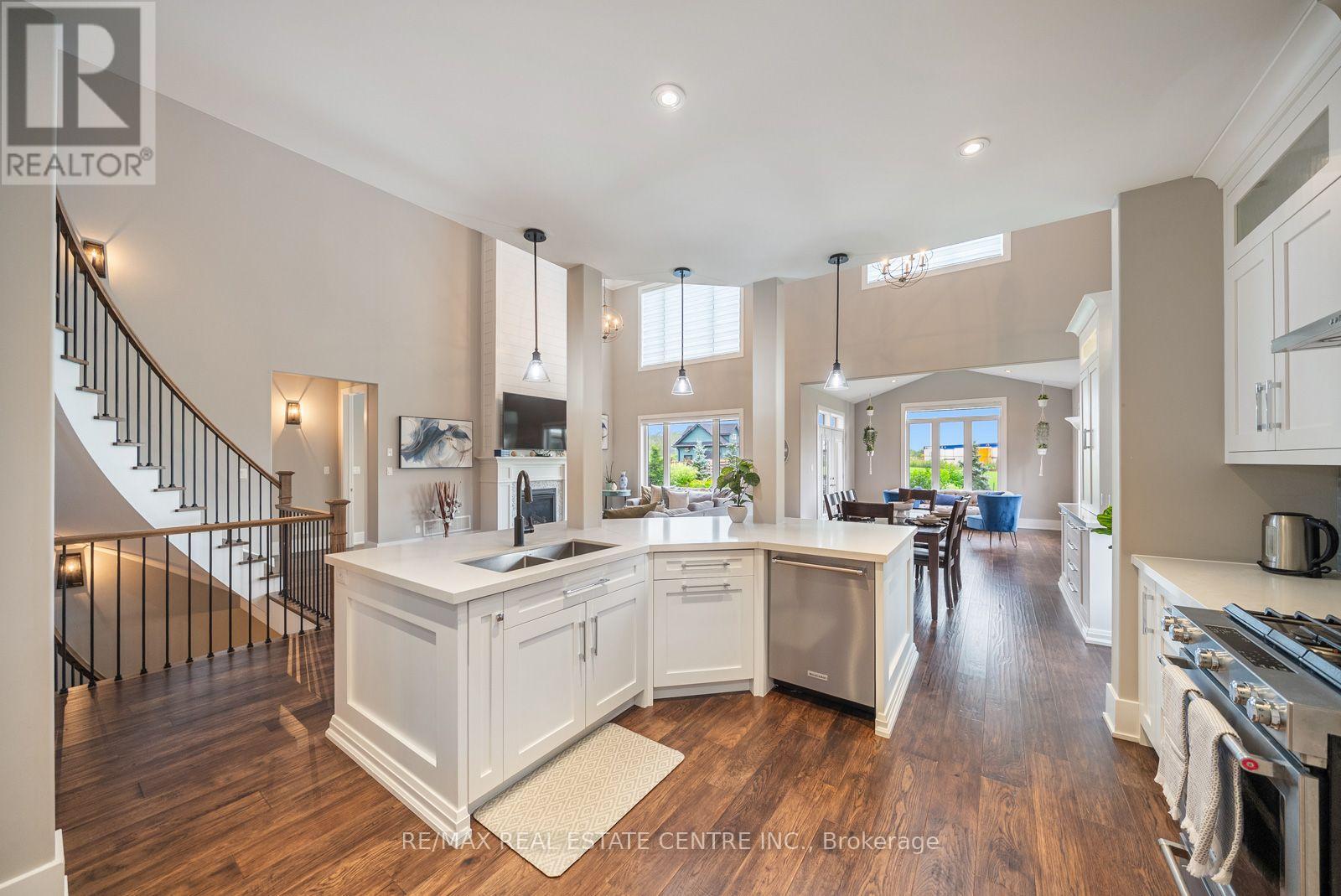 303 Sunnybrae Avenue, Innisfil, Ontario  L9S 1E5 - Photo 14 - N13571016