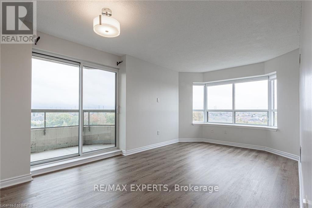 605 - 300 Ray Lawson Boulevard, Brampton, Ontario  L6Y 5H5 - Photo 9 - W13637536