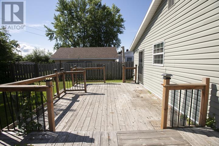 82 Cameron Ave, Sault Ste. Marie, Ontario  P6B 4X2 - Photo 7 - SM261803