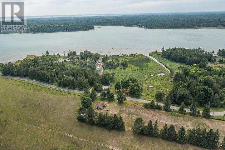 1058 Sailors Encampment Dr, Richards Landing, St. Joseph Township, St. Joseph Island, Ontario  P0R 1J0 - Photo 4 - SM262061