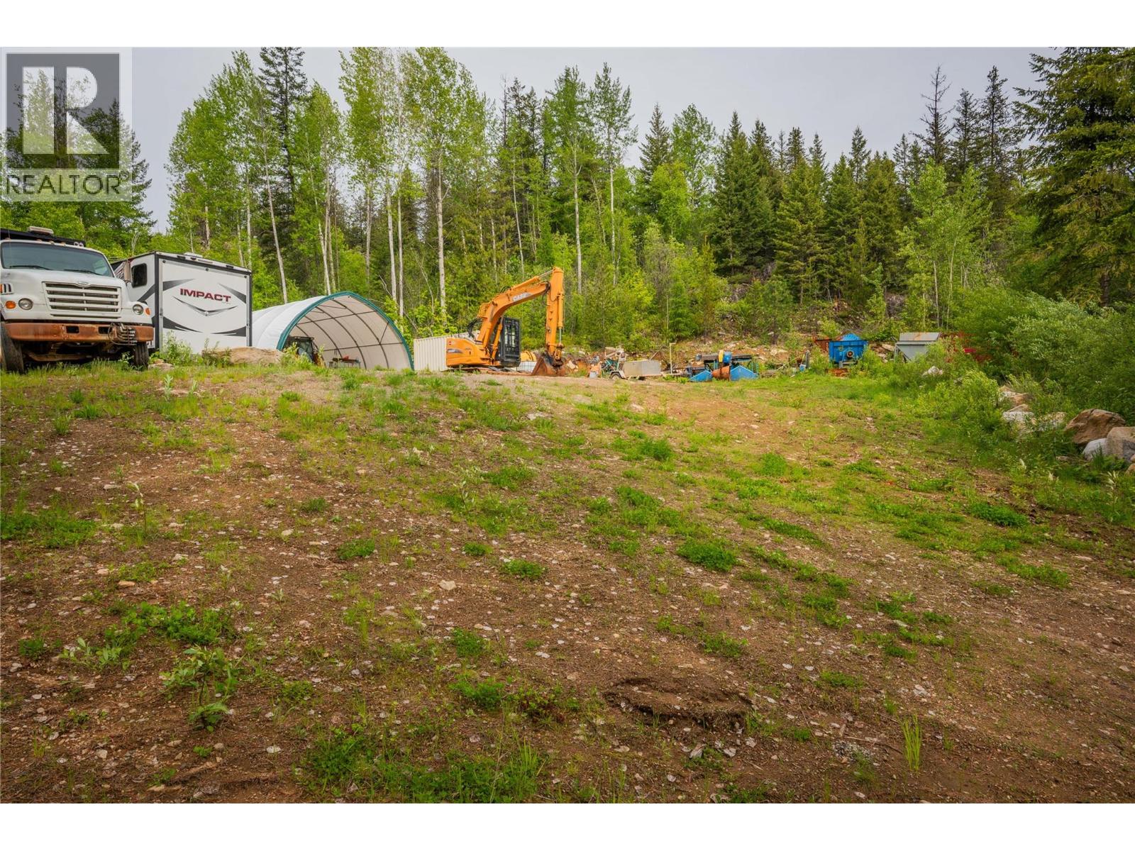 1682 Circle Road, Castlegar, British Columbia V1N 4W1 - Photo 12 - 10396470