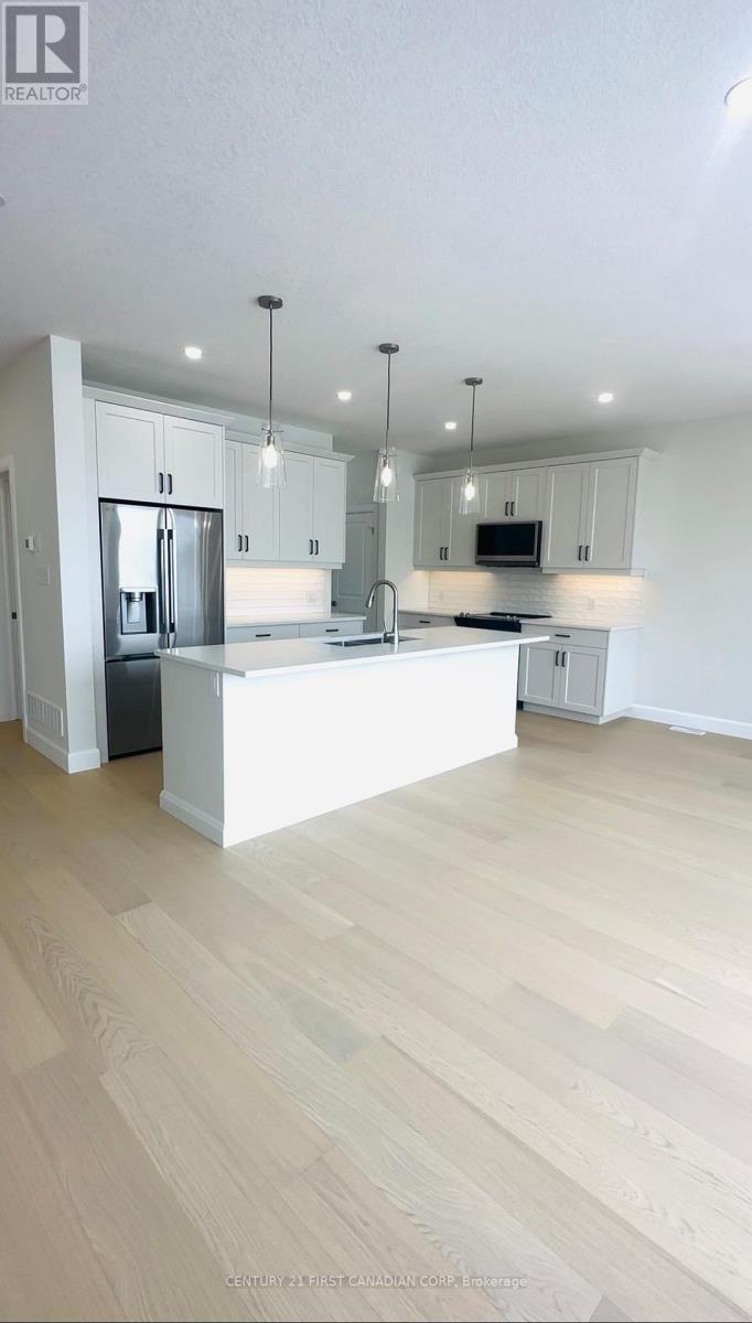 844 Gatestone Road Road, London South, Ontario  N6M 0L6 - Photo 13 - X12945362