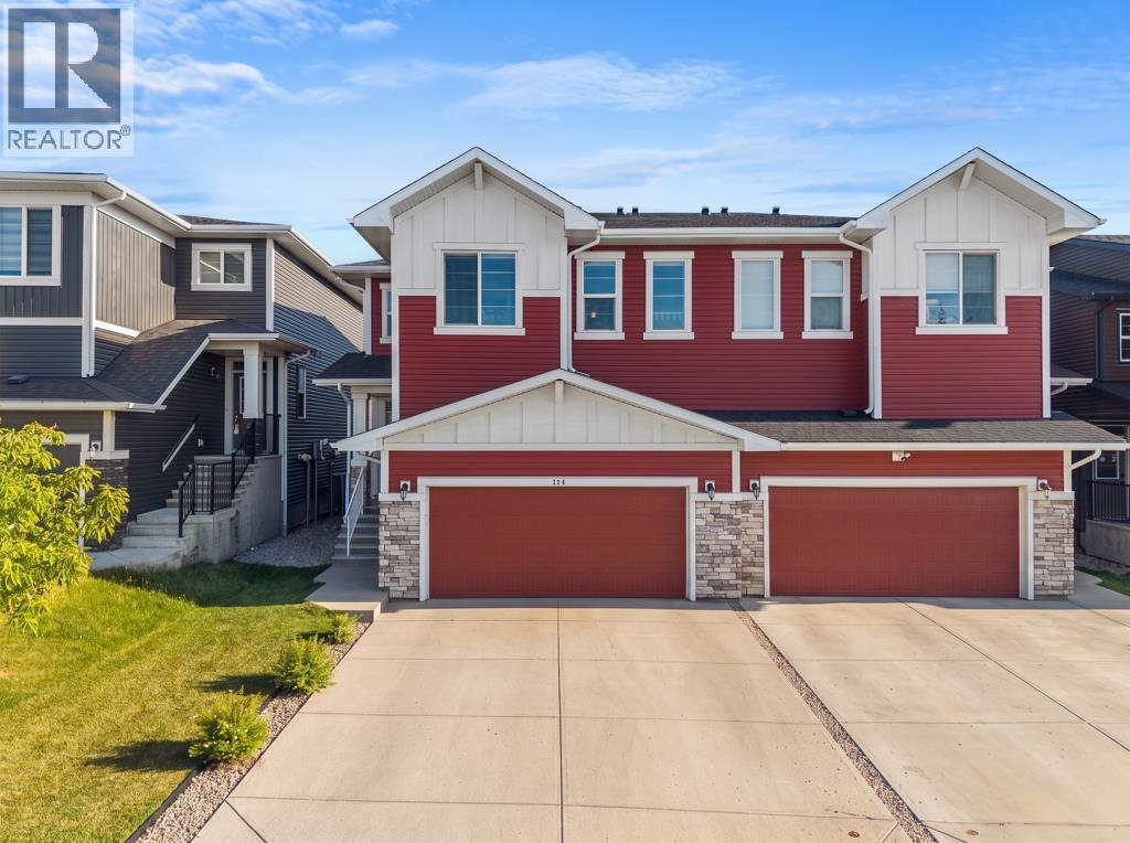114 Crestbrook Way SW, Calgary, Alberta