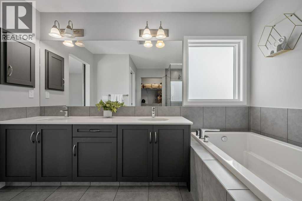 114 Crestbrook Way SW, Calgary, Alberta  T3B 6H1 - Photo 26 - A2333161