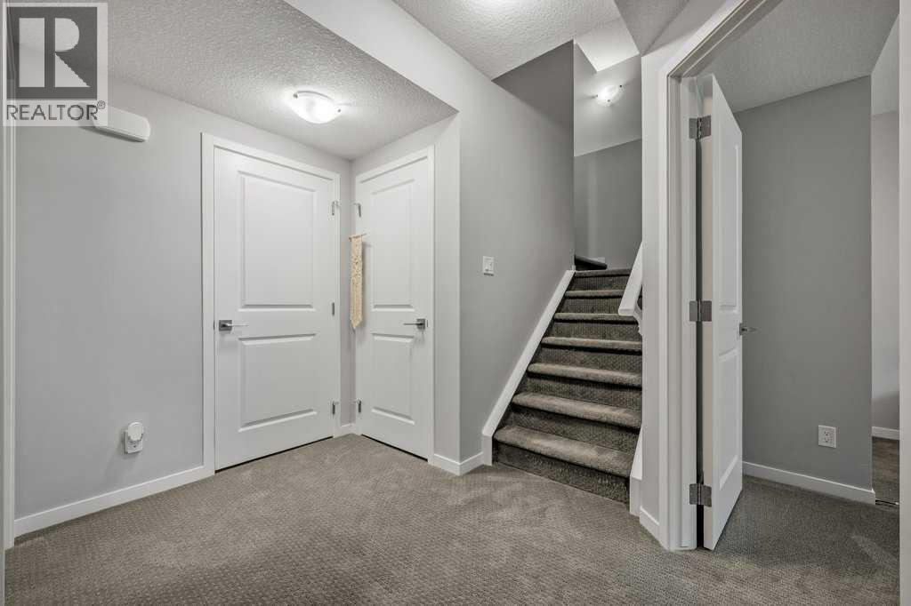 114 Crestbrook Way SW, Calgary, Alberta  T3B 6H1 - Photo 34 - A2333161