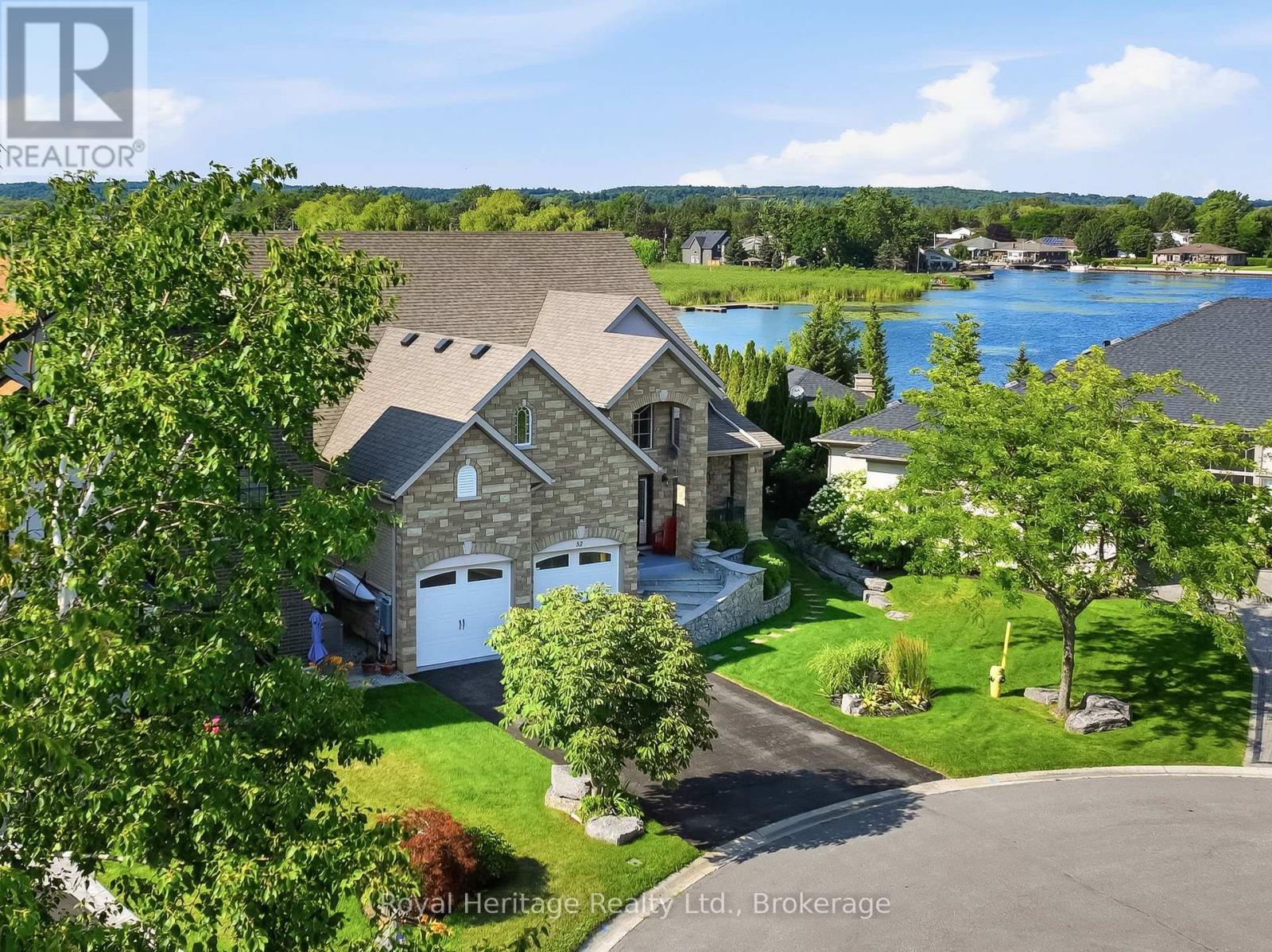 32 EDGEWATER DRIVE, Brighton, Ontario