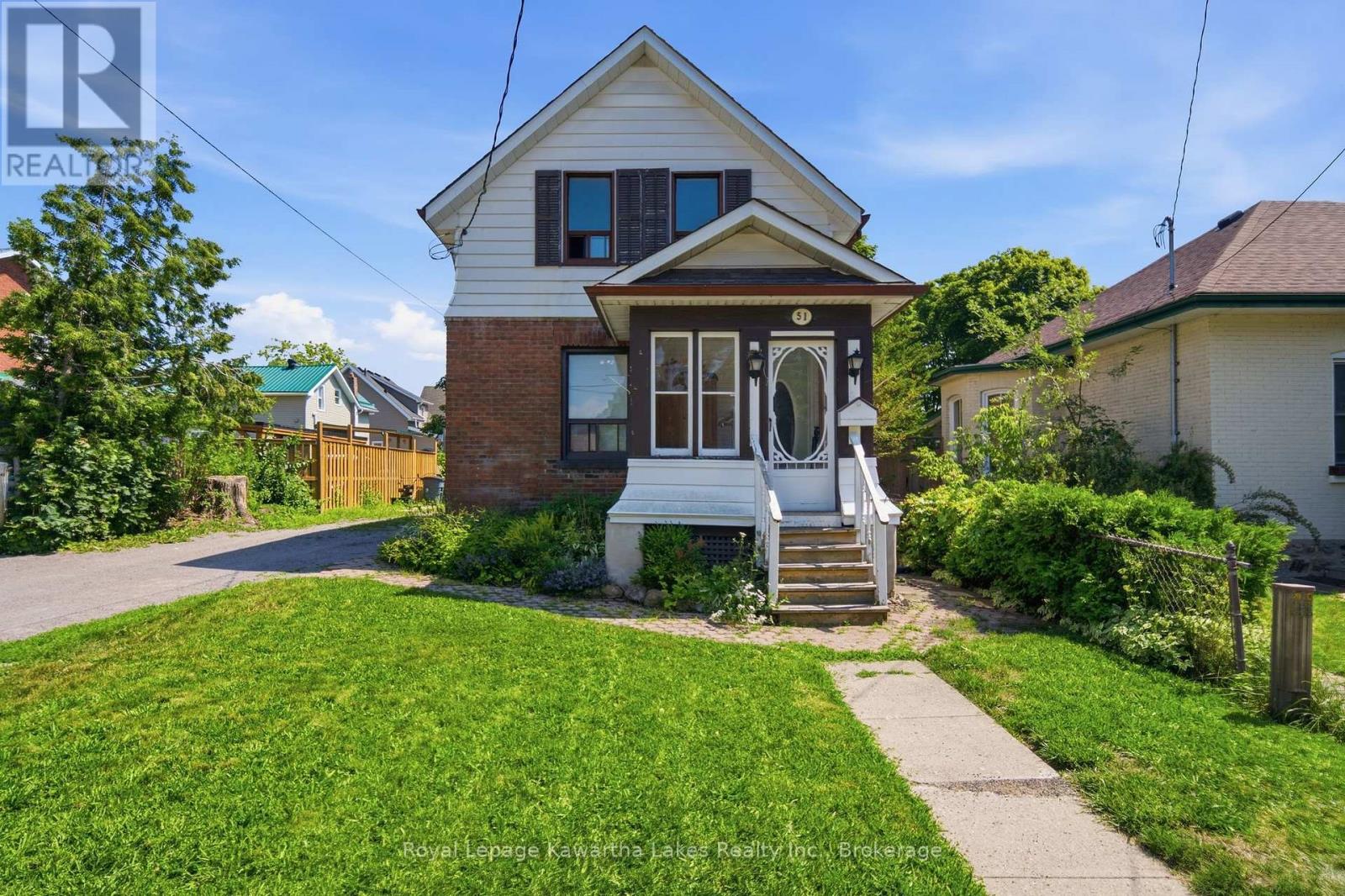 51 MELBOURNE STREET W, Kawartha Lakes, Ontario