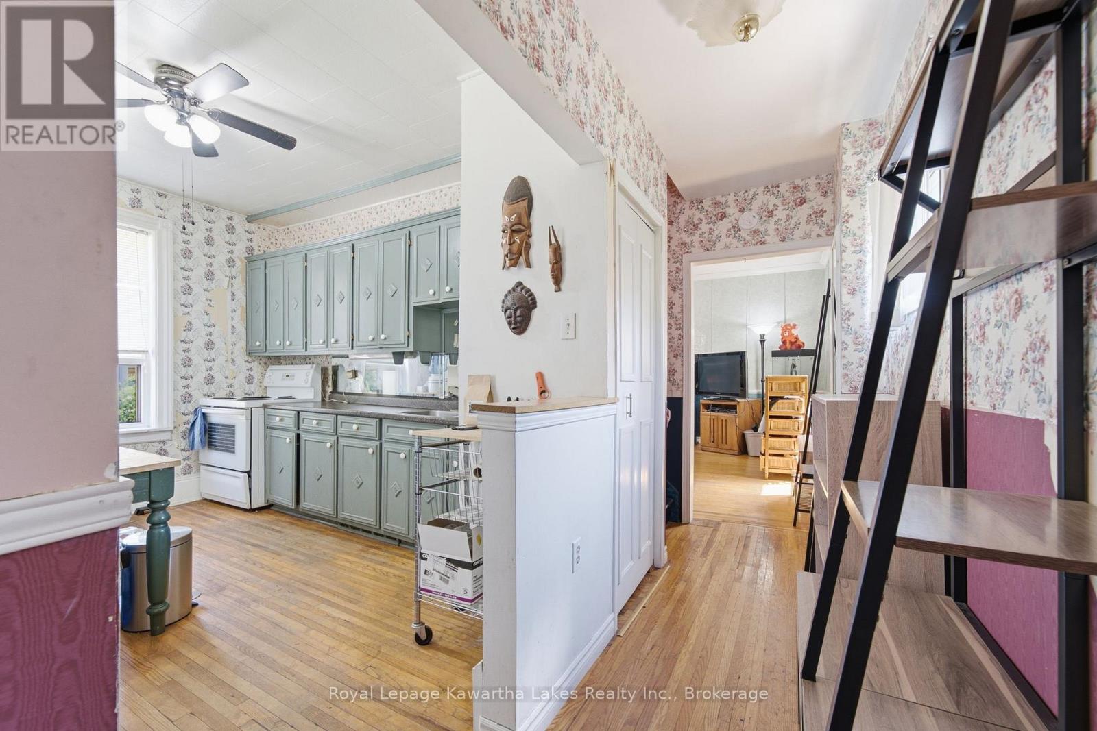 51 Melbourne Street W, Kawartha Lakes, Ontario  K9V 2S9 - Photo 11 - X13640596
