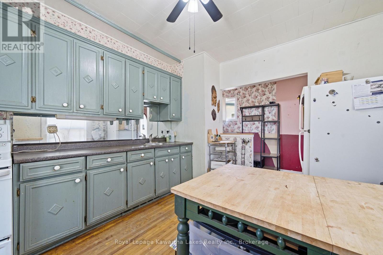 51 Melbourne Street W, Kawartha Lakes, Ontario  K9V 2S9 - Photo 15 - X13640596