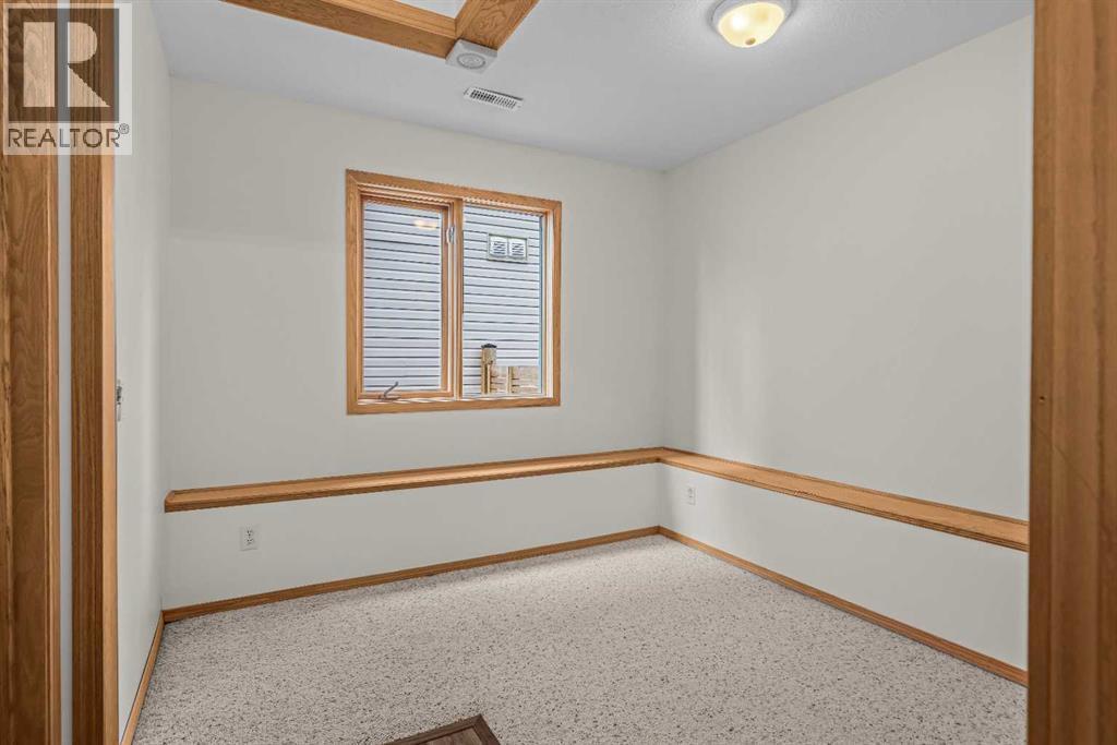 522 Grotto Road, Canmore, Alberta  T1W 1J2 - Photo 29 - A2333200