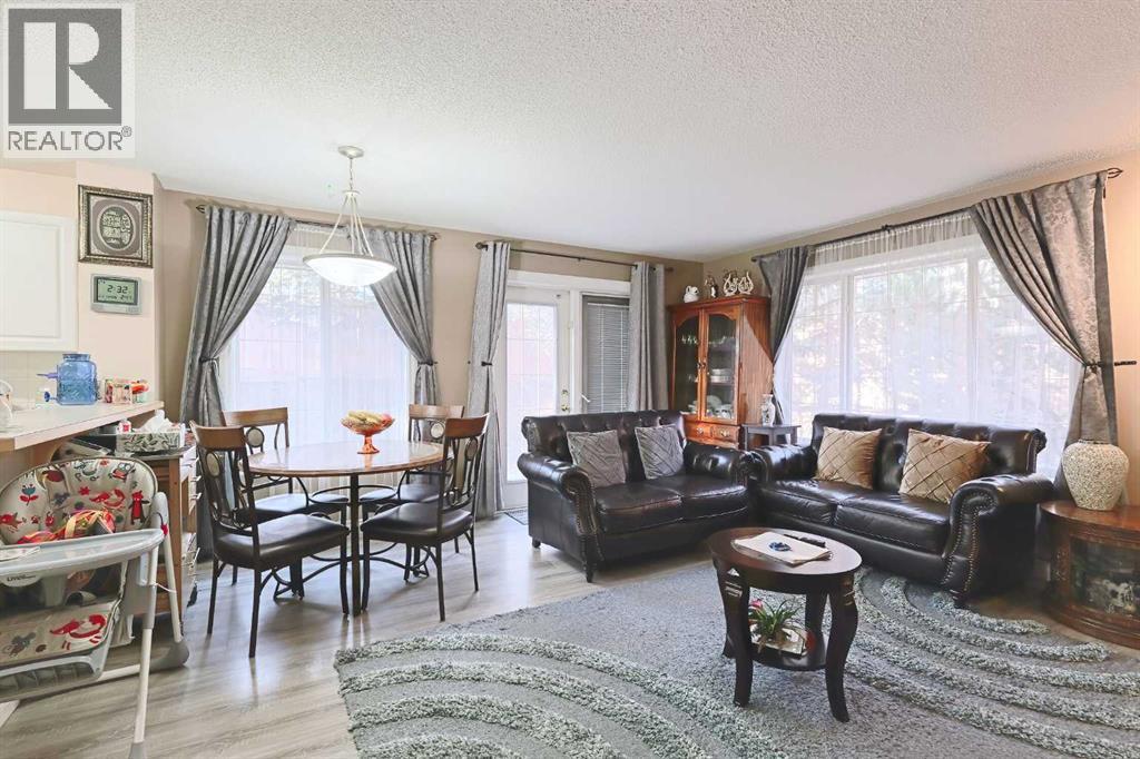 501 Coral Cove NE, Calgary, Alberta  T3J 3Y9 - Photo 6 - A2280990
