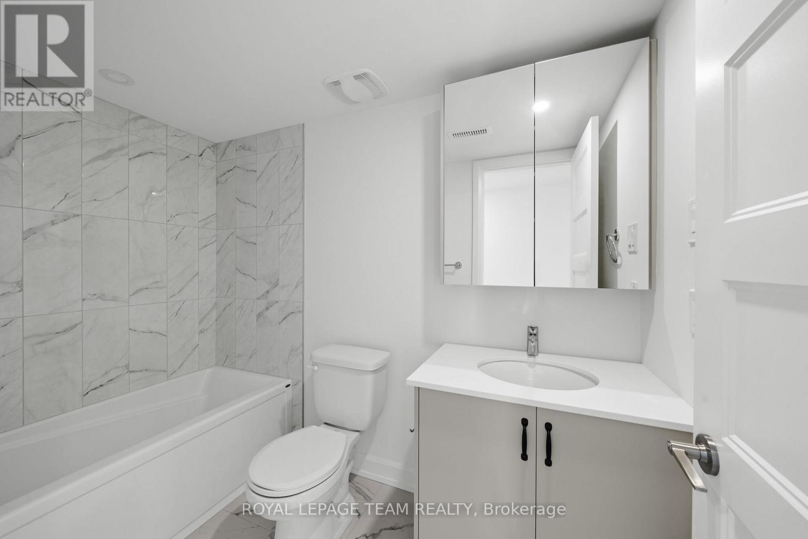 Upper - 1231 Shillington Avenue, Ottawa, Ontario  K1Z 7Z9 - Photo 25 - X13640574