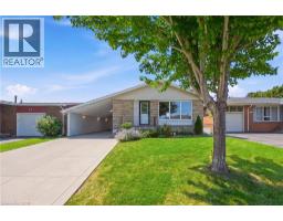 104 NASH Road S, Hamilton, Ontario