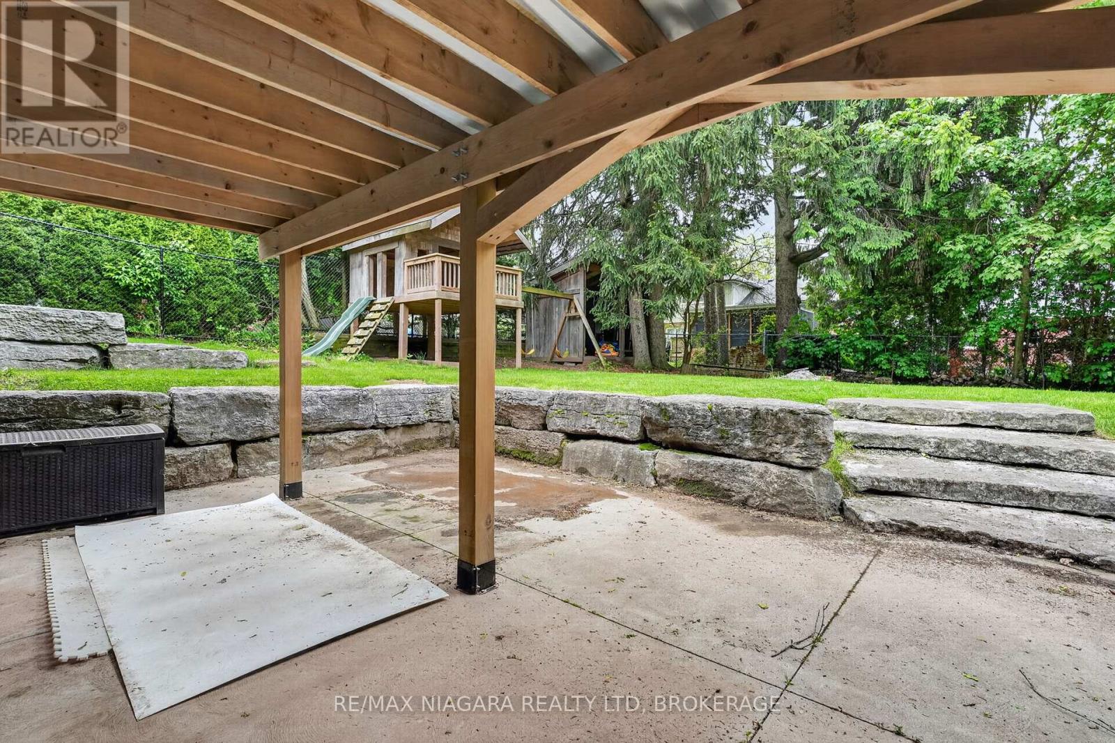15 Cross Hill Road, Pelham, Ontario  L3E 0J3 - Photo 45 - X13640672