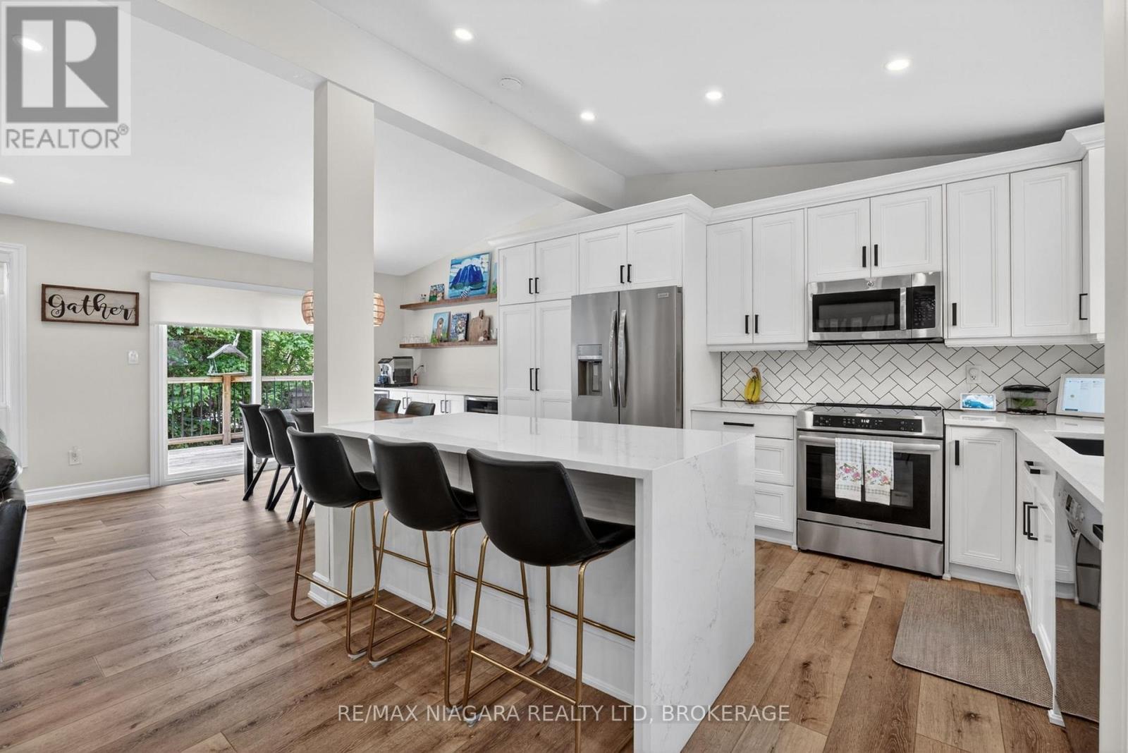 15 Cross Hill Road, Pelham, Ontario  L3E 0J3 - Photo 7 - X13640672