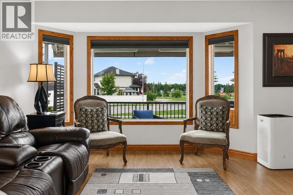 8 Erin Meadow Way SE, Calgary, Alberta  T2B 3A2 - Photo 9 - A2329510