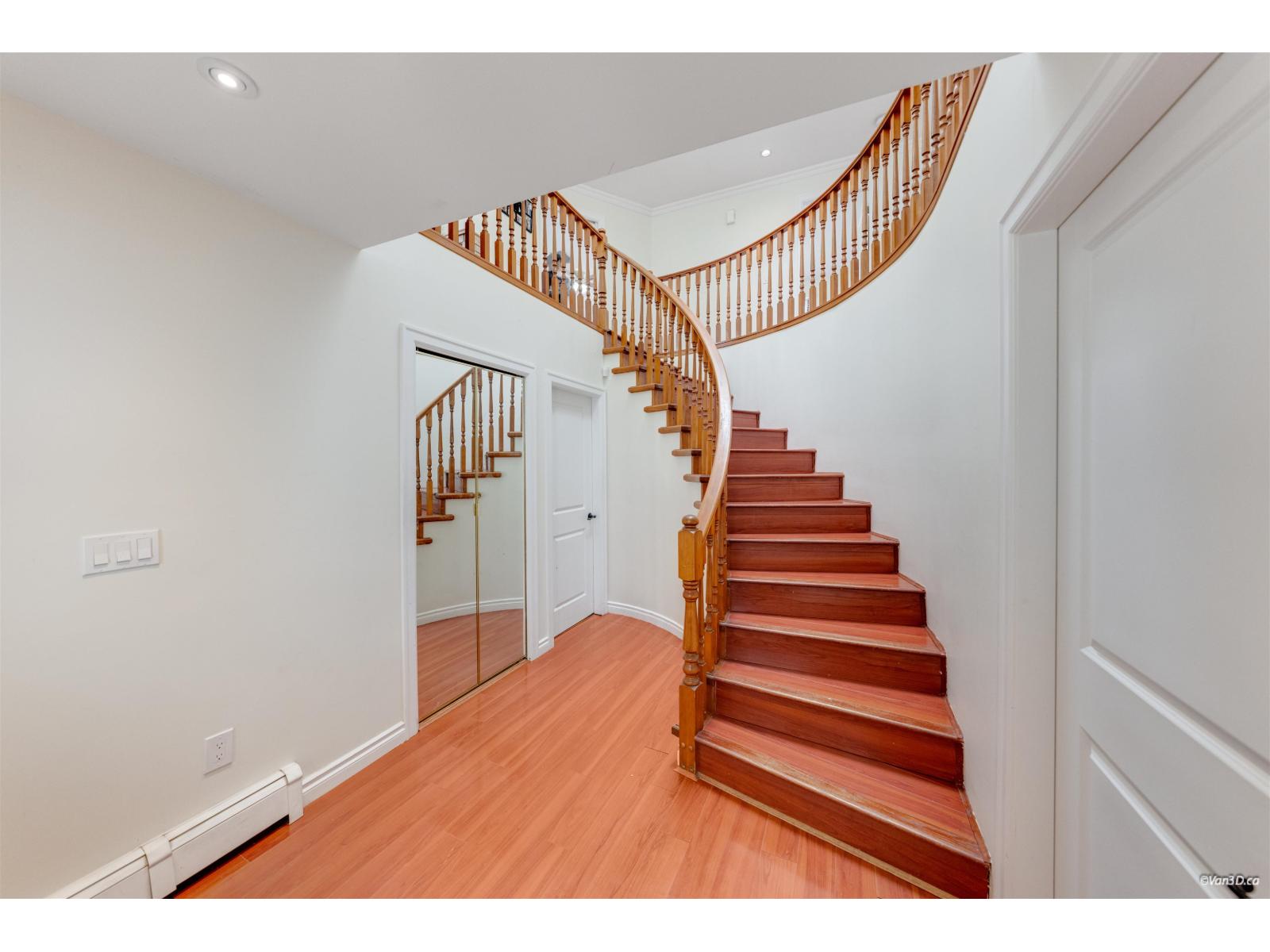 7069 144 STREET, Surrey, British Columbia