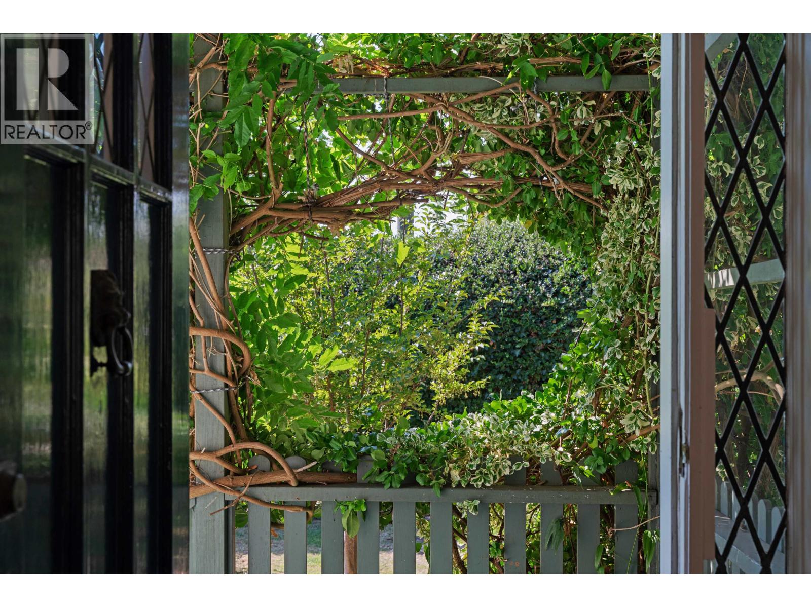 1376 11th Street, West Vancouver, British Columbia  V7T 2M9 - Photo 16 - R3129227