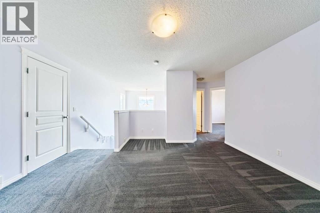 153 Royal Birch Bay NW, Calgary, Alberta  T3G 5X6 - Photo 22 - A2331721
