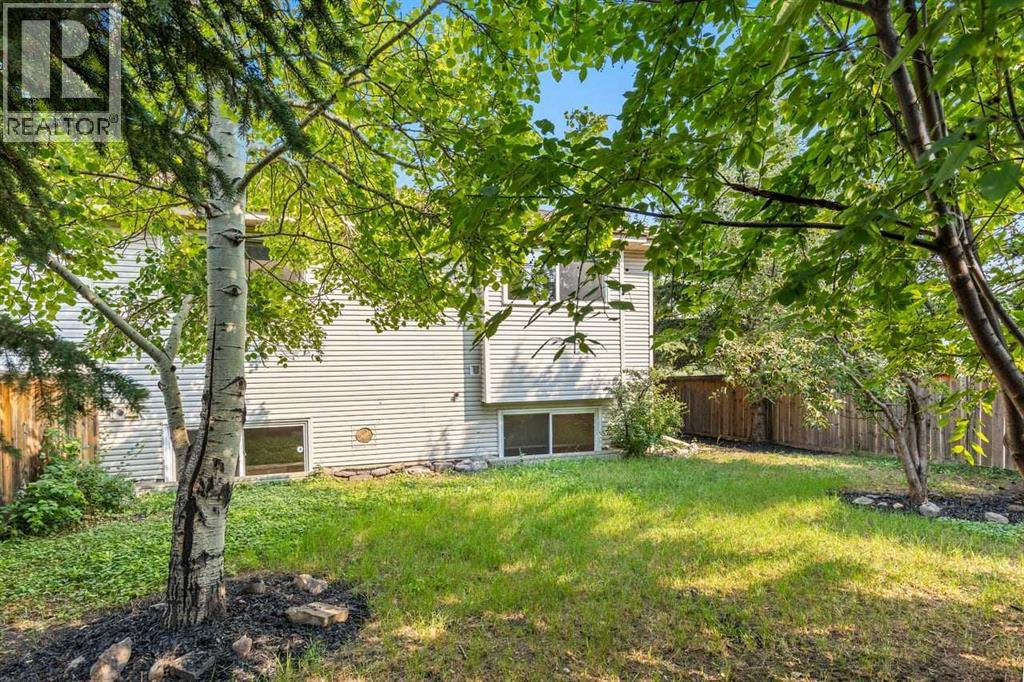 162 Millbank Hill SW, Calgary, Alberta  T2Y 2Z2 - Photo 18 - A2332303