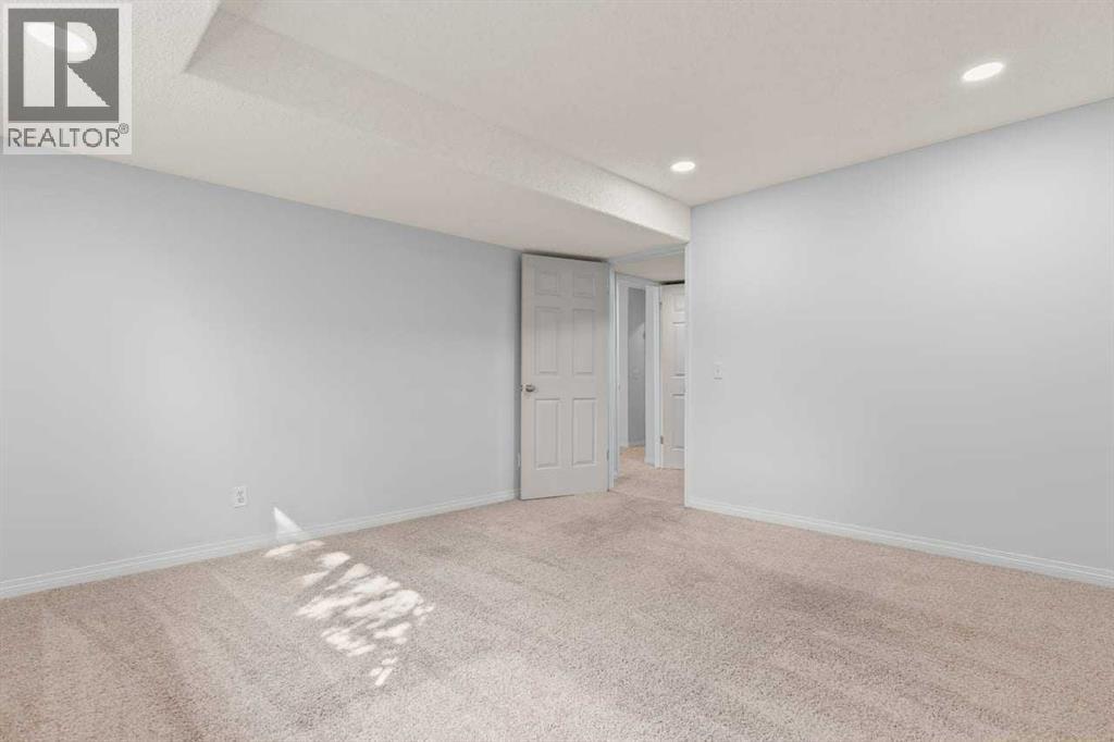 162 Millbank Hill SW, Calgary, Alberta  T2Y 2Z2 - Photo 15 - A2332303