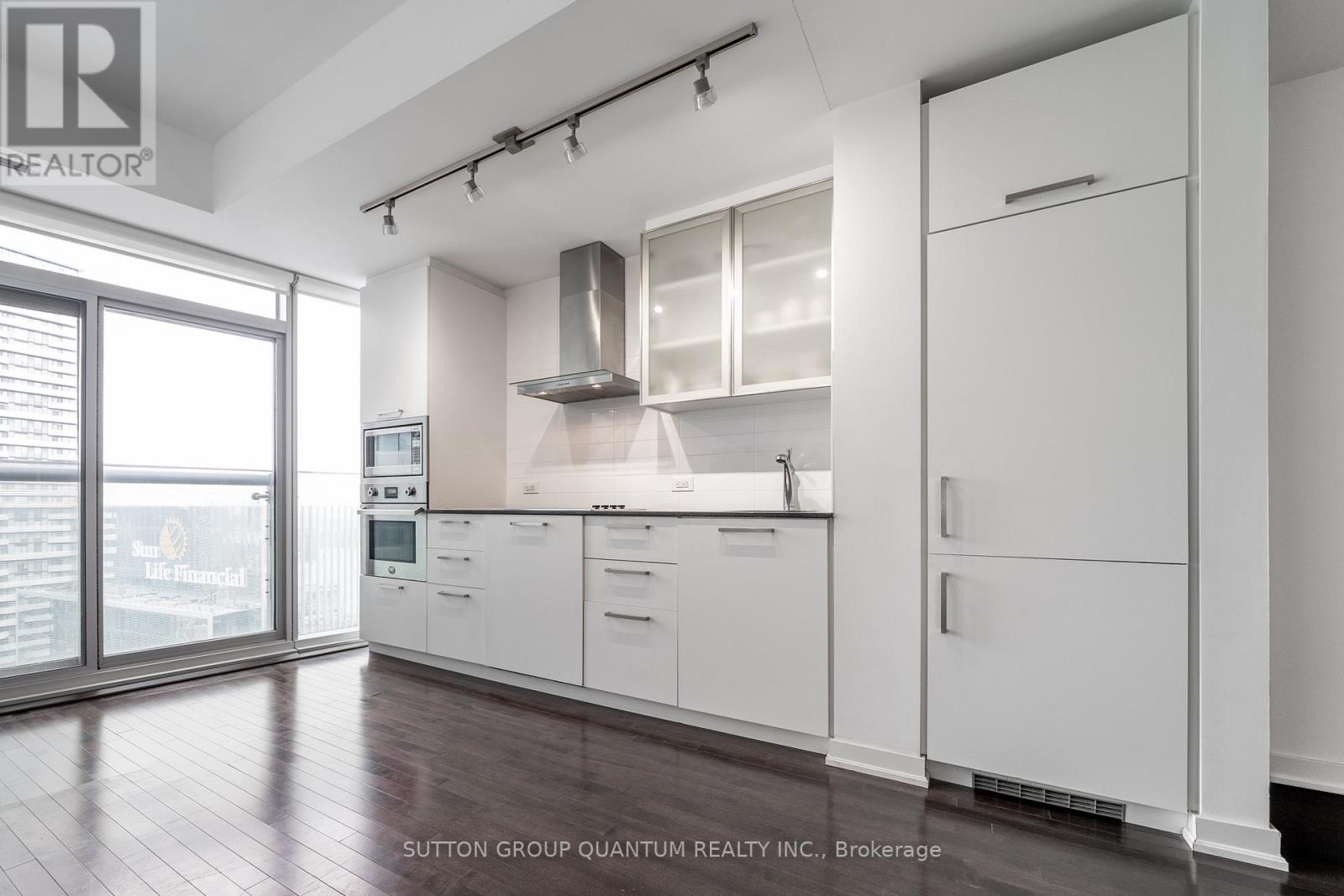 4901 - 12 York Street, Toronto, Ontario  M5J 0A9 - Photo 3 - C13640678