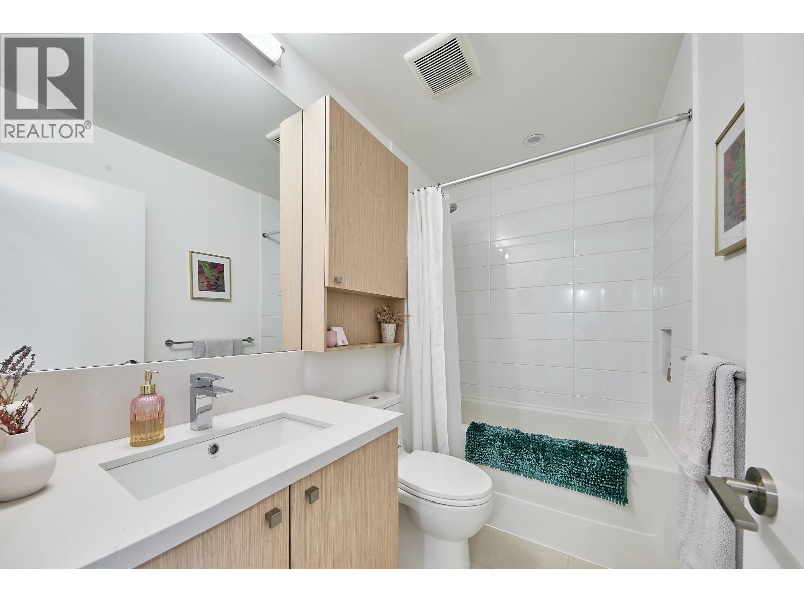 204 19451 Sutton Avenue, Pitt Meadows, British Columbia  V3Y 0G6 - Photo 20 - R3152760