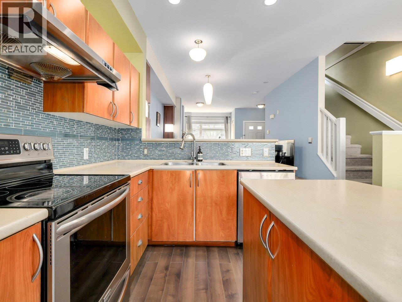 59 6528 Denbigh Avenue, Burnaby, British Columbia  V5H 3R8 - Photo 5 - R3152777