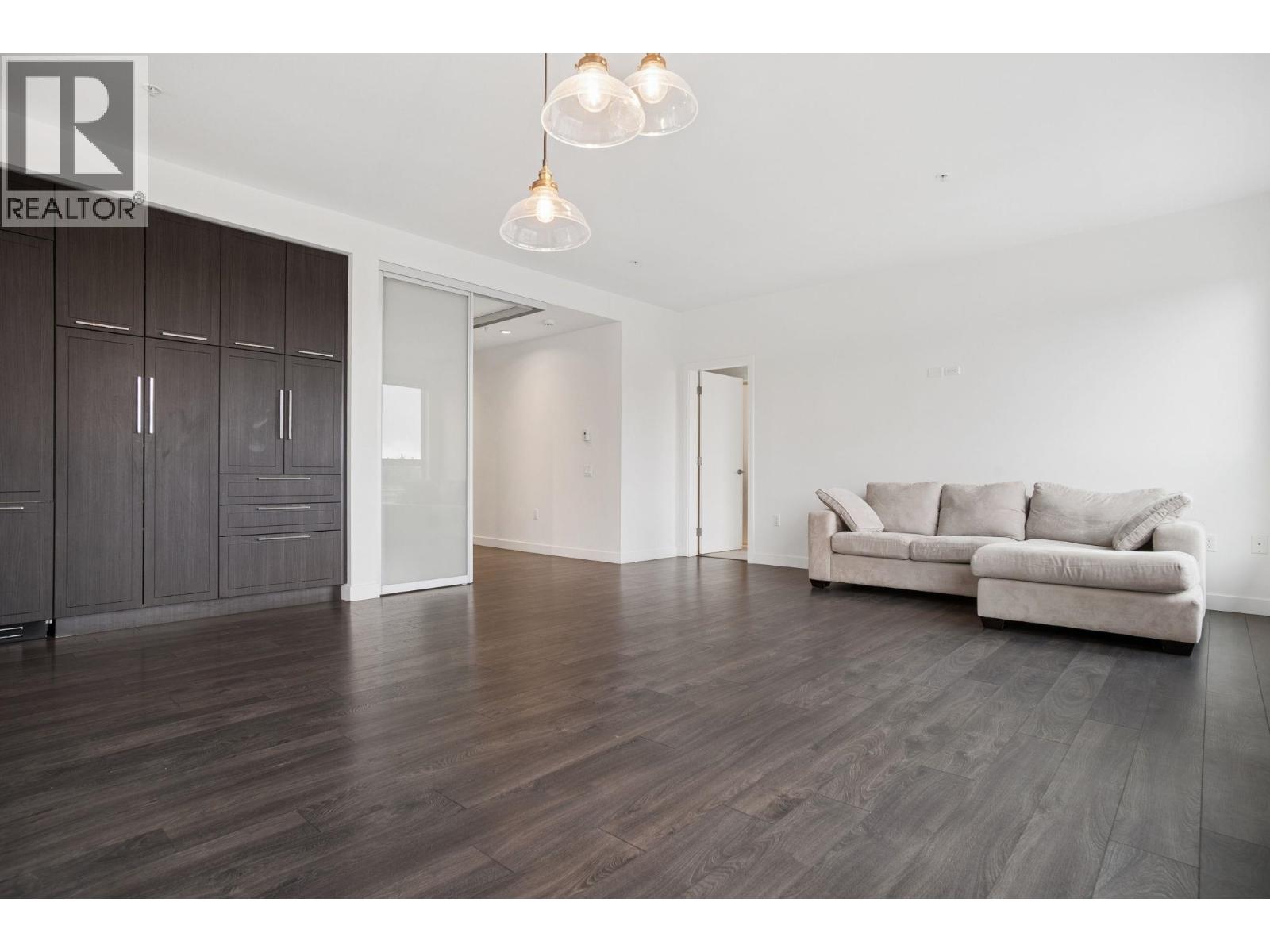 608 6677 Cambie Street, Vancouver, British Columbia  V6P 0E6 - Photo 2 - R3152784