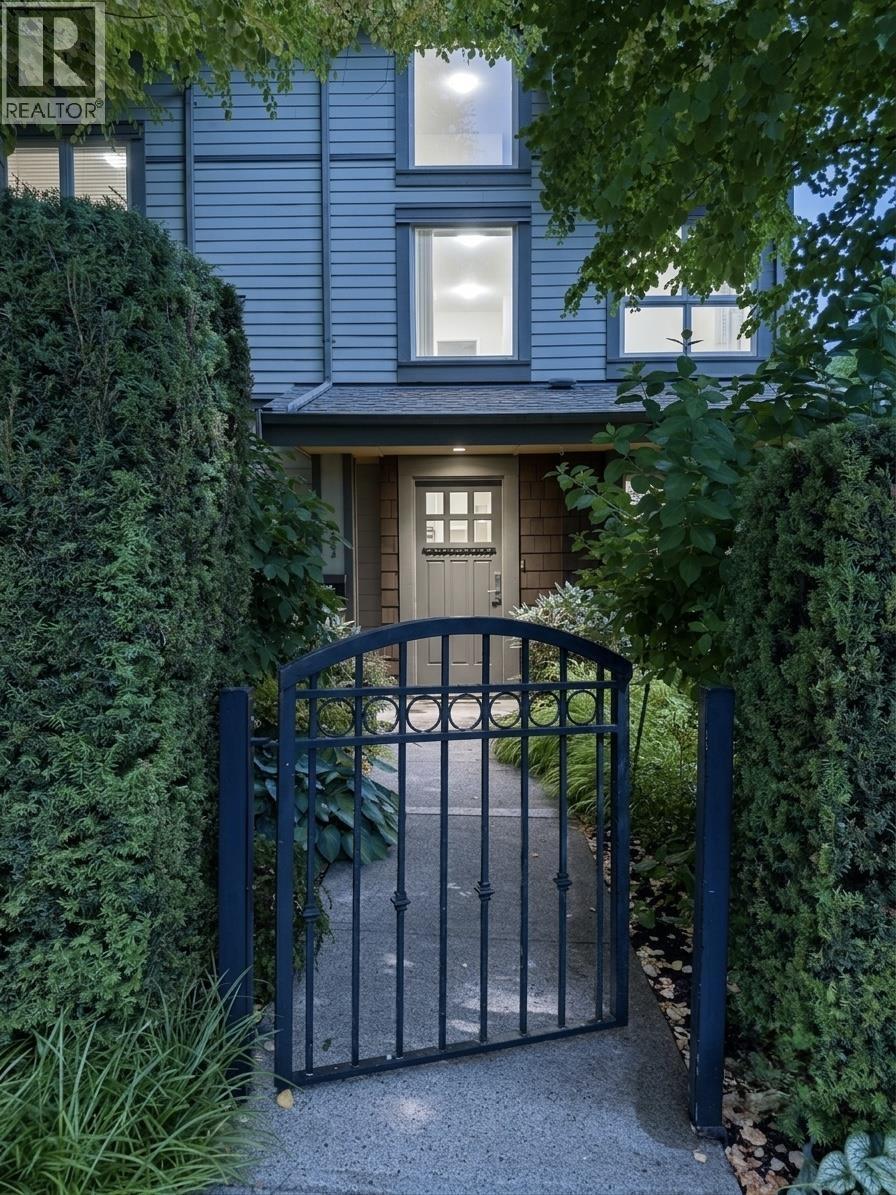 2982 Chesterfield Avenue, North Vancouver, British Columbia  V7N 3M6 - Photo 4 - R3152786