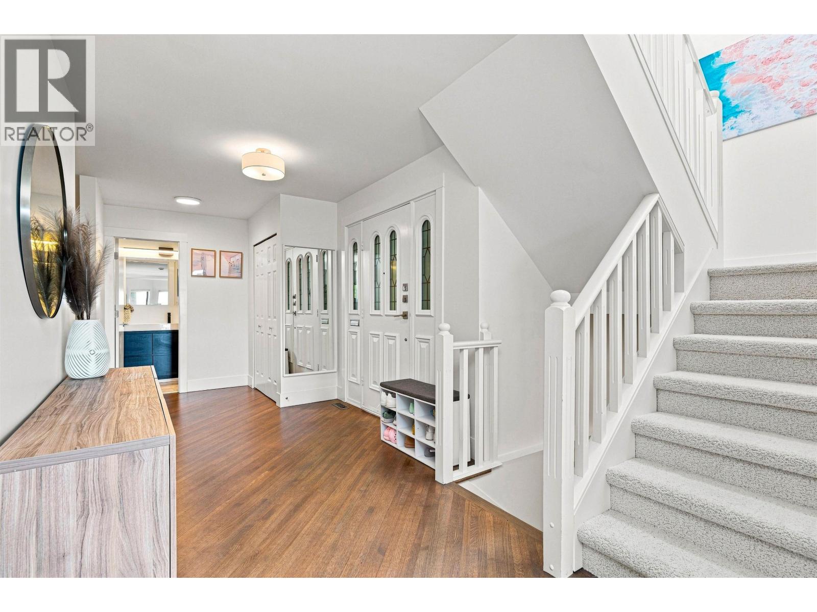 5723 Owl Court, North Vancouver, British Columbia  V7R 4V1 - Photo 18 - R3152789