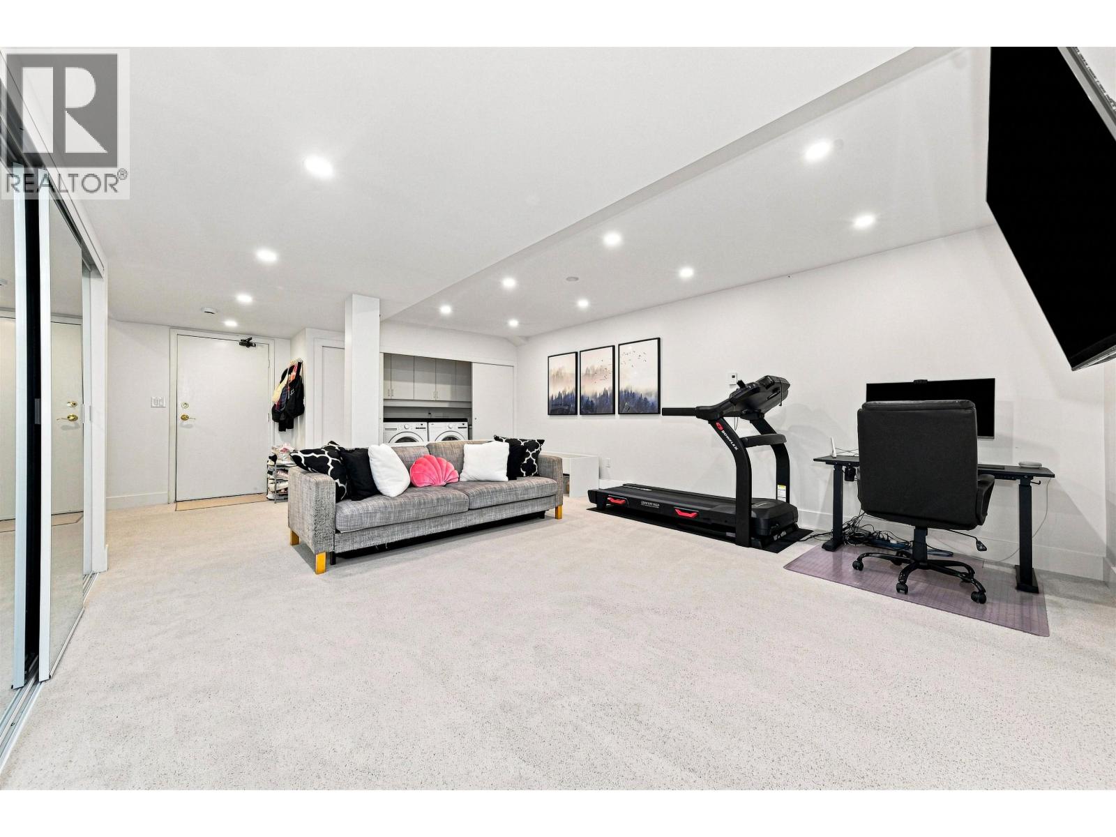 5723 Owl Court, North Vancouver, British Columbia  V7R 4V1 - Photo 28 - R3152789