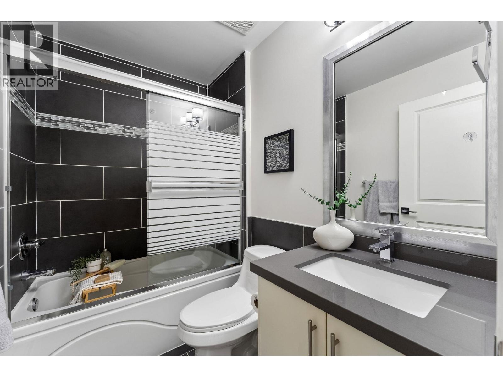 203 3488 Sefton Street, Port Coquitlam, British Columbia  V3B 3R2 - Photo 14 - R3152806