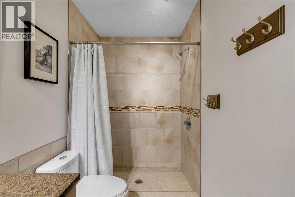 205, 3131 63 Avenue SW, Calgary, Alberta  T3E 6N4 - Photo 25 - A2334744
