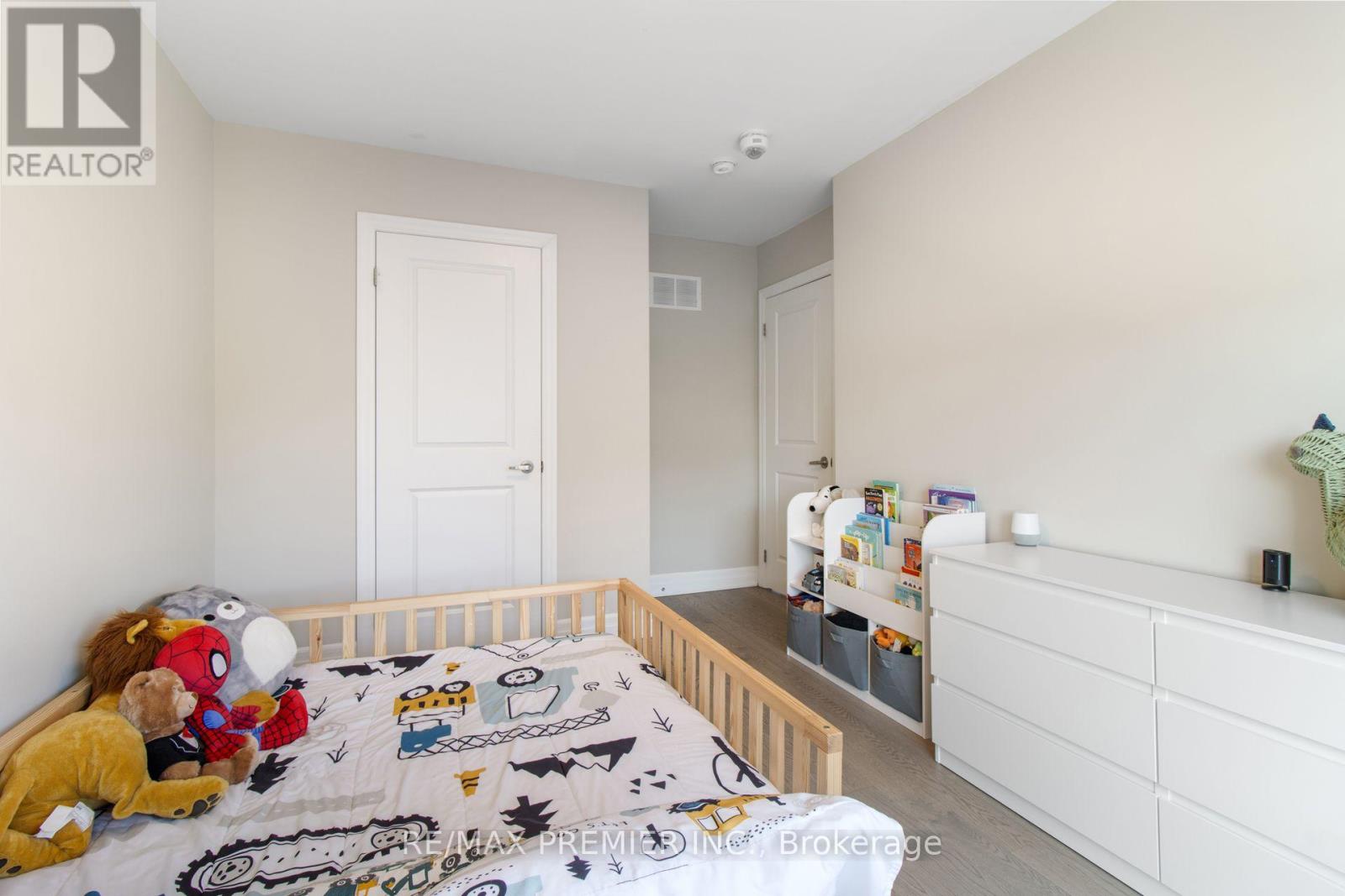 2 Gaddi Way, Vaughan, Ontario  L4L 2S2 - Photo 38 - N13640664